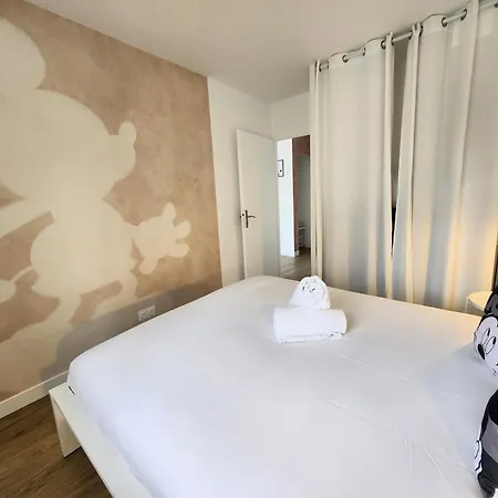 Mickey M'house, Centre Ville, * Bailly-Romainvilliers